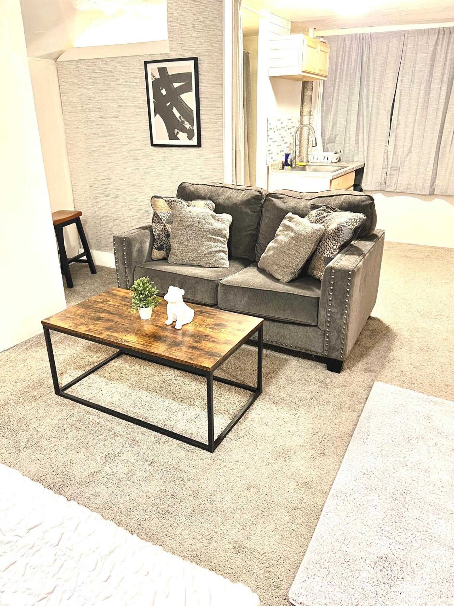 Two Bedroom Villa Studio With Fireplace & Living Room Detroit Exterior foto